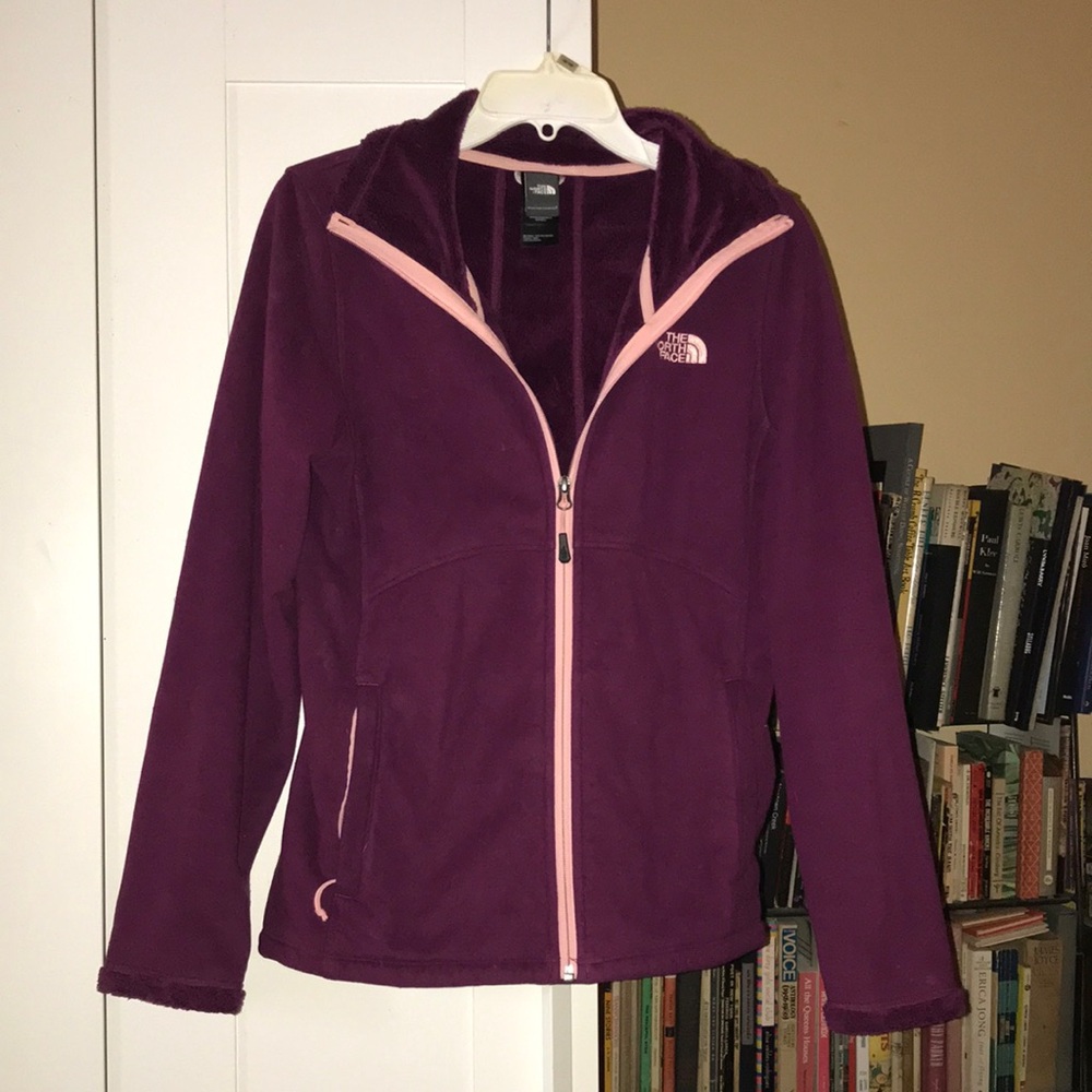 Perfect indoor/outdoor North Face jacket, great condition